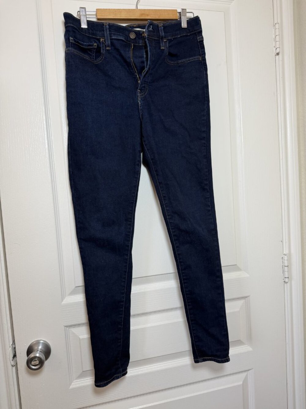 Levi's 720 High Rise Super Skinny Jeans Dark Wash Stretch 30